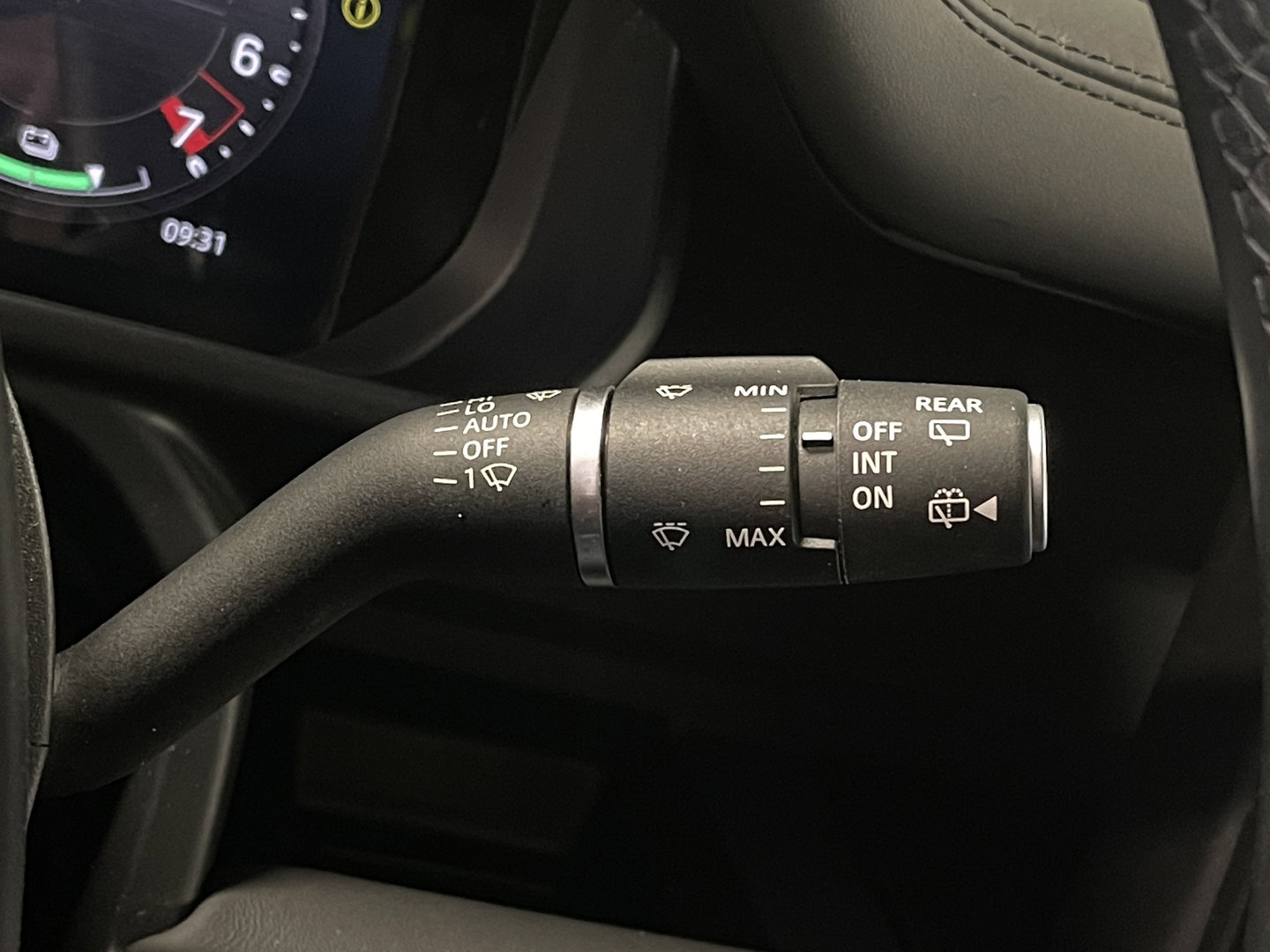 Land Rover Defender 110 2.0 P400e 110 X | Luchtvering | Afneembare Trekhaak | Apple Carplay | 360° Camera | Meridian | Stuurwielverwarming | Koelkast |
