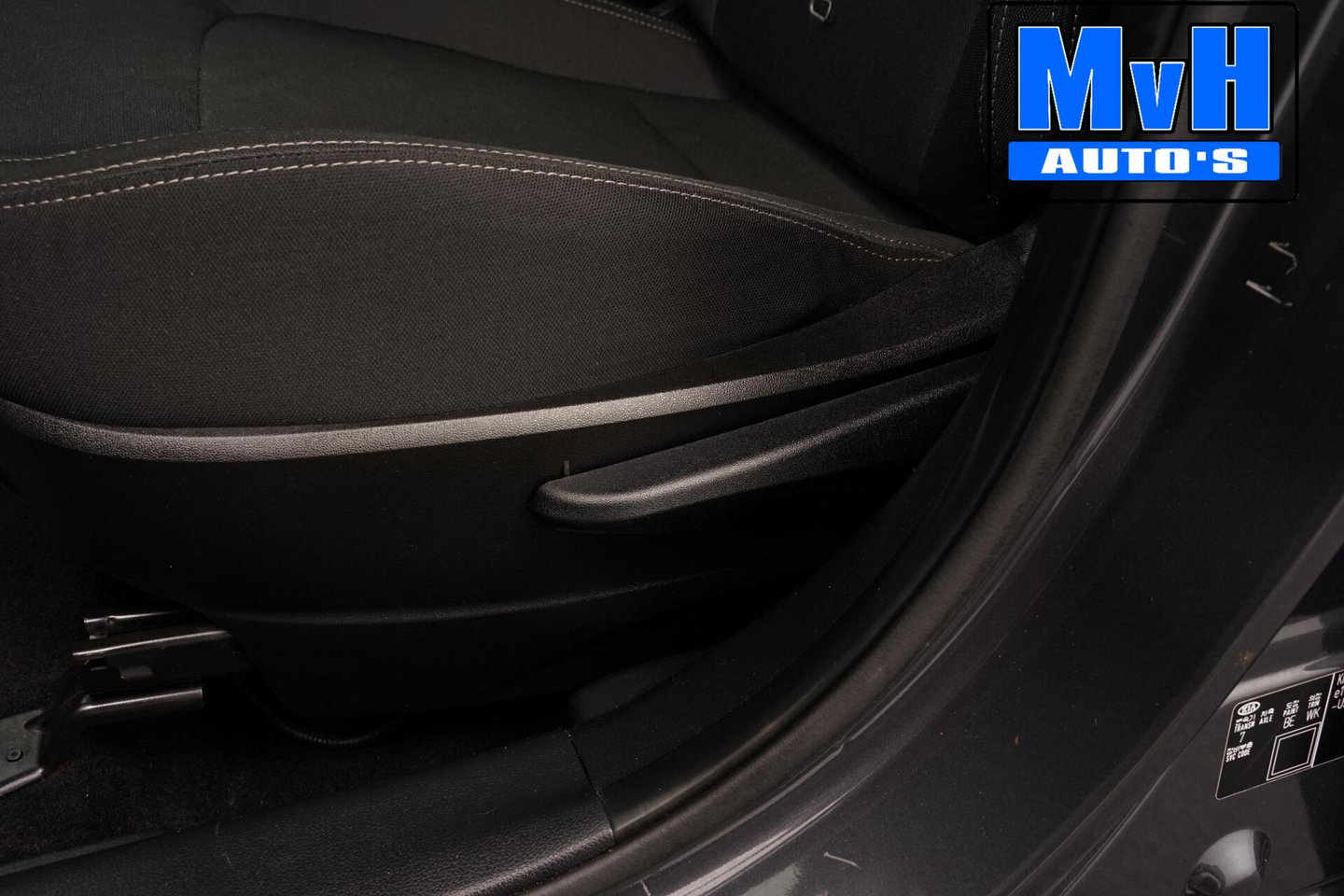 Kia Sportage 1.6 GDI 20th Anniversary|CAM|NAV|TREKHAAK|LED