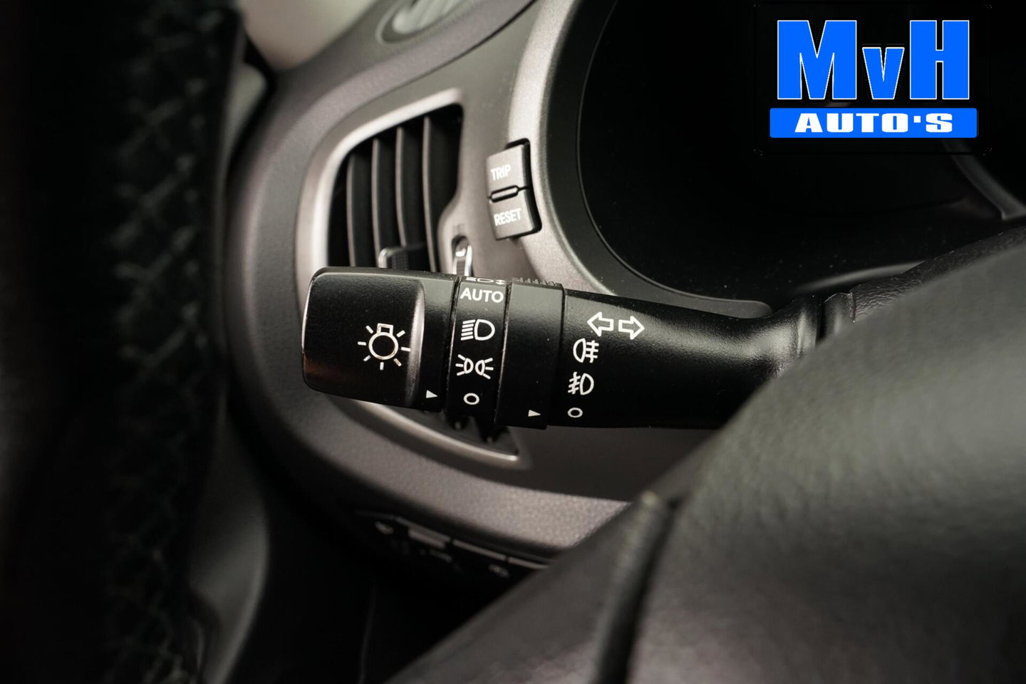Kia Sportage 1.6 GDI 20th Anniversary|CAM|NAV|TREKHAAK|LED