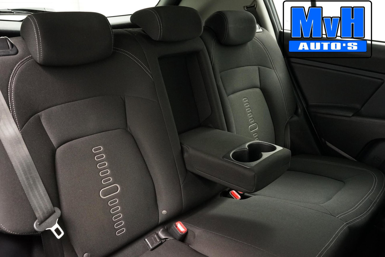 Kia Sportage 1.6 GDI 20th Anniversary|CAM|NAV|TREKHAAK|LED
