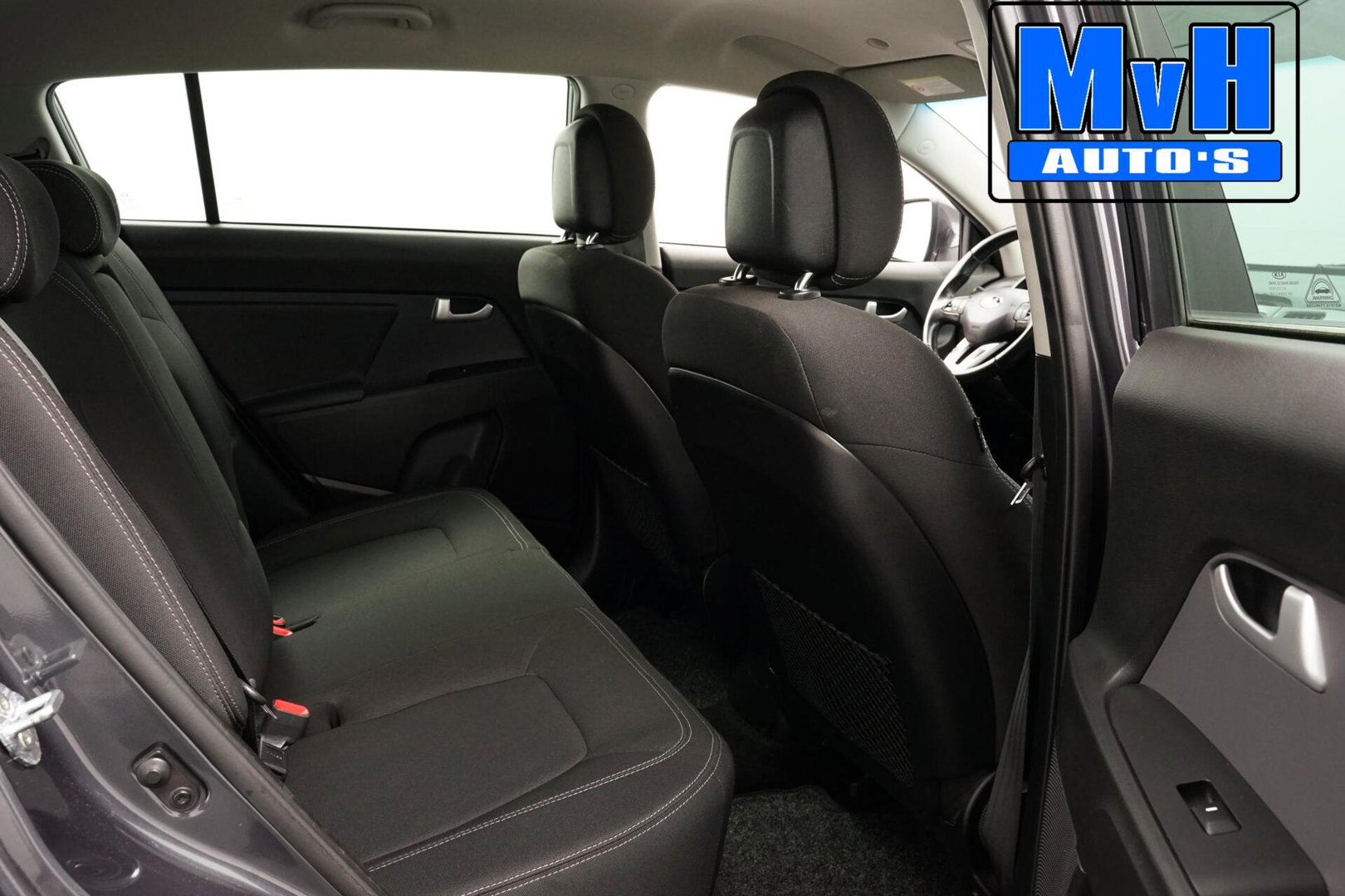 Kia Sportage 1.6 GDI 20th Anniversary|CAM|NAV|TREKHAAK|LED