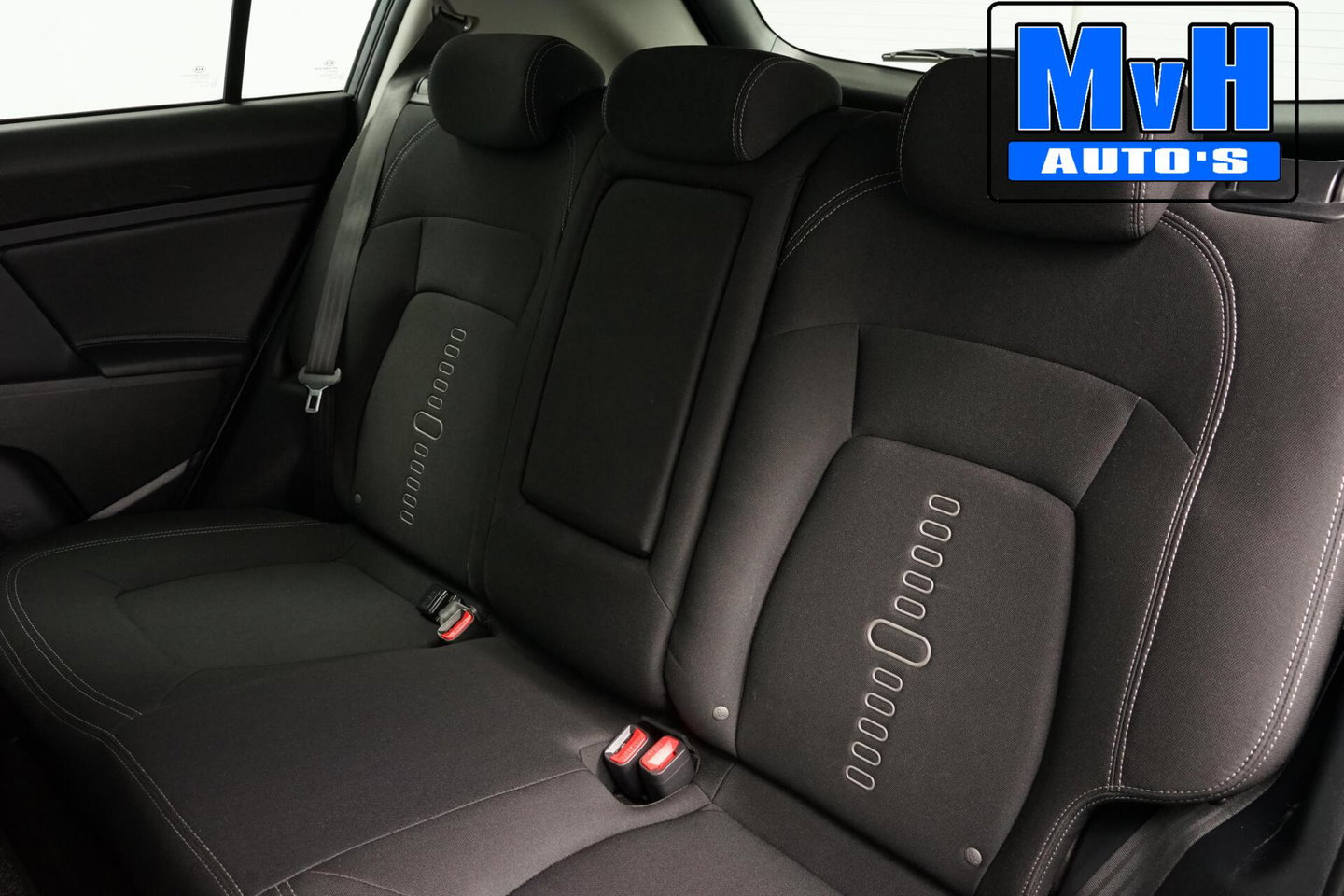 Kia Sportage 1.6 GDI 20th Anniversary|CAM|NAV|TREKHAAK|LED