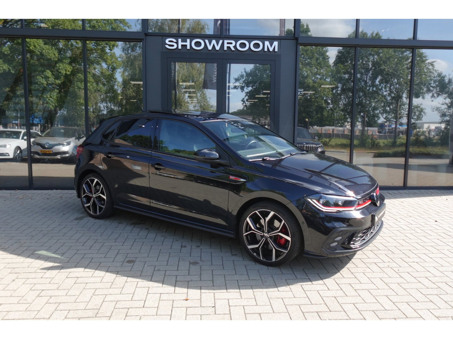 Volkswagen Polo 2.0 TSI GTI PANO KEYLESS BEATS