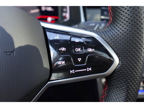 Volkswagen Polo 2.0 TSI GTI PANO KEYLESS BEATS
