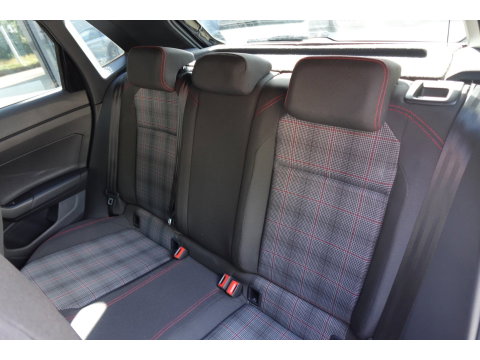 Volkswagen Polo 2.0 TSI GTI PANO KEYLESS BEATS