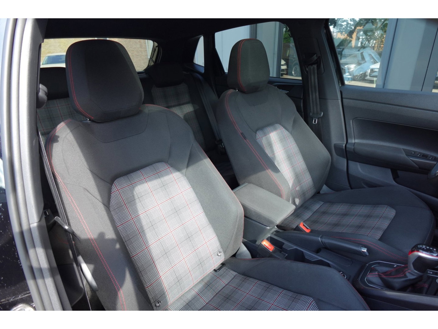 Volkswagen Polo 2.0 TSI GTI PANO KEYLESS BEATS