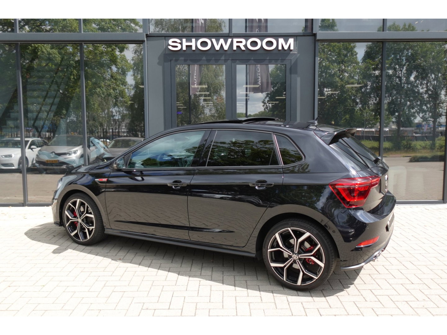 Volkswagen Polo 2.0 TSI GTI PANO KEYLESS BEATS