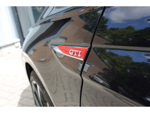 Volkswagen Polo 2.0 TSI GTI PANO KEYLESS BEATS