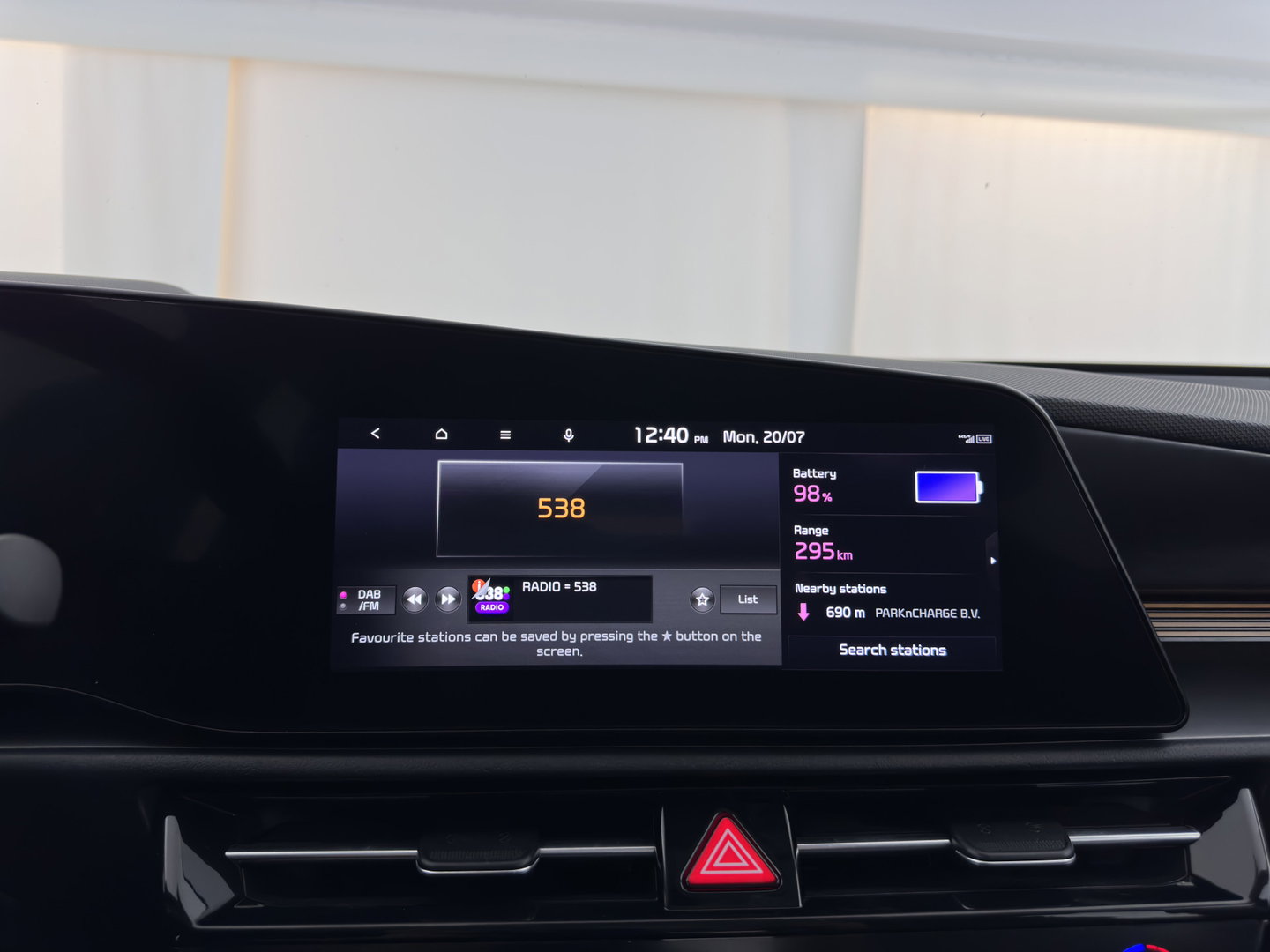 Kia Niro EV DynamicLine 64.8 kWh [3-Fase-11kW] {SoH-96%} (INCL-BTW) Aut. *LEATHER-FABRIC | ADAPTIVE-CRUISE | DIGI-COCKPIT | KEYLESS | CAMERA | DAB | COMFORTSEATS | SHIFTPADDLES | ECC | PDC | CARPLAY | AMBIENT-LIGHT | 17''ALU*