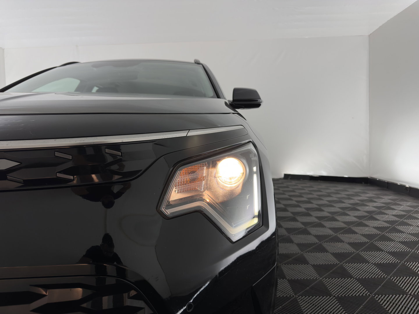 Kia Niro EV DynamicLine 64.8 kWh [3-Fase-11kW] {SoH-96%} (INCL-BTW) Aut. *LEATHER-FABRIC | ADAPTIVE-CRUISE | DIGI-COCKPIT | KEYLESS | CAMERA | DAB | COMFORTSEATS | SHIFTPADDLES | ECC | PDC | CARPLAY | AMBIENT-LIGHT | 17''ALU*