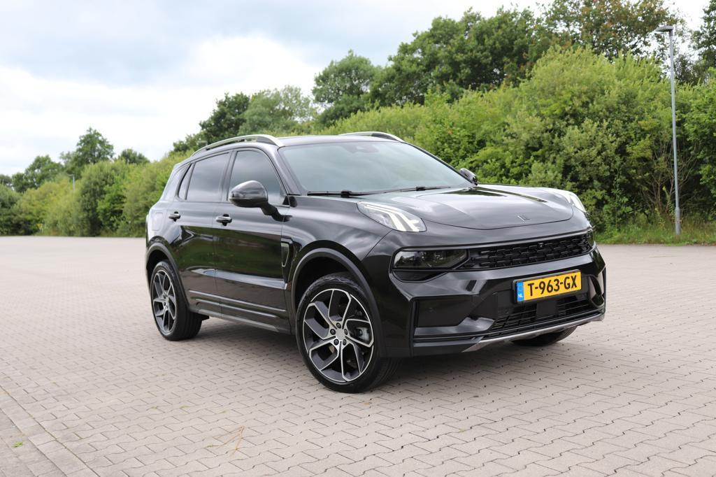 Lynk & Co 01
