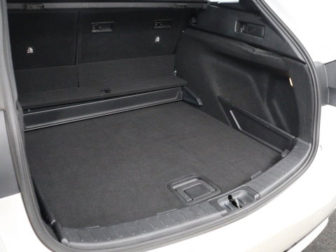 Toyota Corolla 1.8 Hybrid Active | Stoelverwarming | Adaptive cruise | Camera | Navigatie | Parkeerhulp | Bluetooth | Lane assist | Climate control