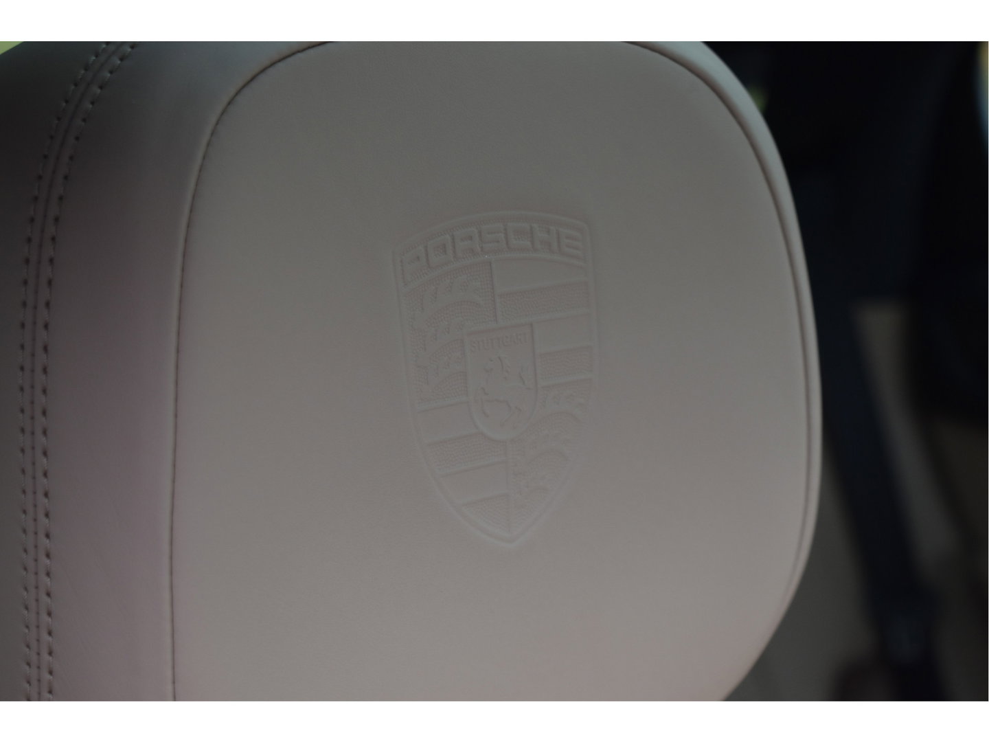 Porsche Cayenne Coupé 3.0 E-Hybrid 462 pk Chrono | NL-Auto | Luchtvering | Pano |Standkachel | 360 gr.camera | Full LED | Netjes