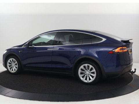 Tesla Model X Long Range | SOH 86% | Panoramadak | Trekhaak | 360 Camera | Stoel & Stuurverwarming | Adaptive cruise | Navigatie | DAB+ | Bluetooth | Climate control | Self-driving | Sfeerverlichting