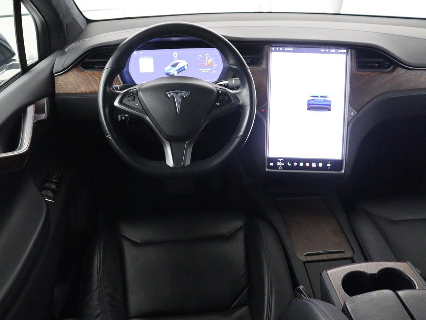 Tesla Model X Long Range | SOH 86% | Panoramadak | Trekhaak | 360 Camera | Stoel & Stuurverwarming | Adaptive cruise | Navigatie | DAB+ | Bluetooth | Climate control | Self-driving | Sfeerverlichting