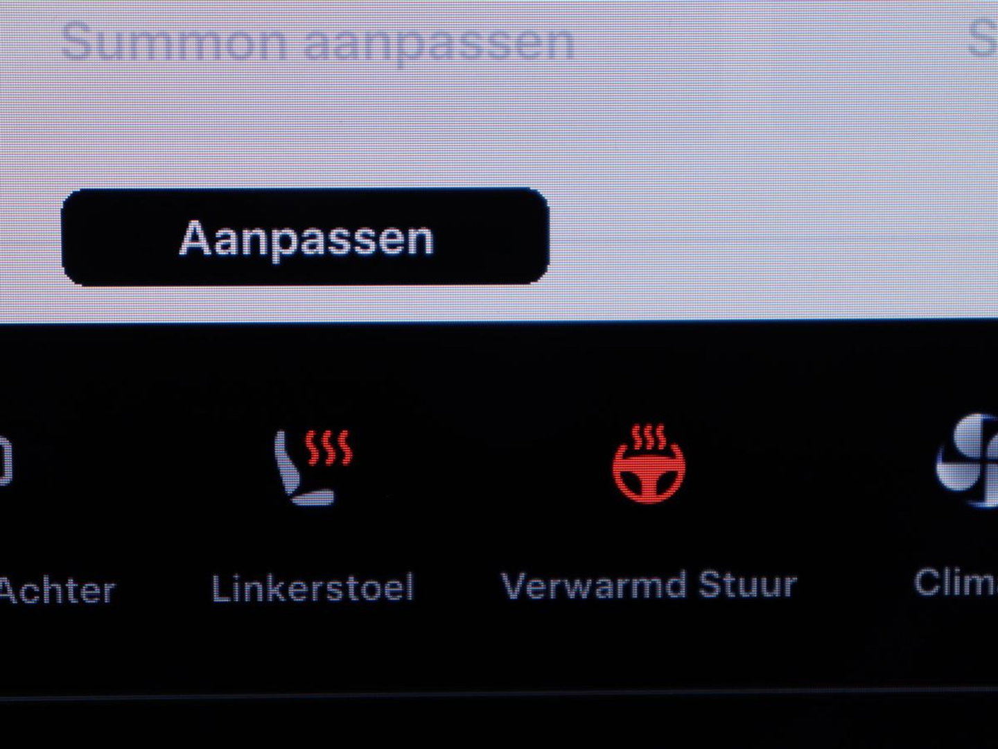 Tesla Model X Long Range | SOH 86% | Panoramadak | Trekhaak | 360 Camera | Stoel & Stuurverwarming | Adaptive cruise | Navigatie | DAB+ | Bluetooth | Climate control | Self-driving | Sfeerverlichting