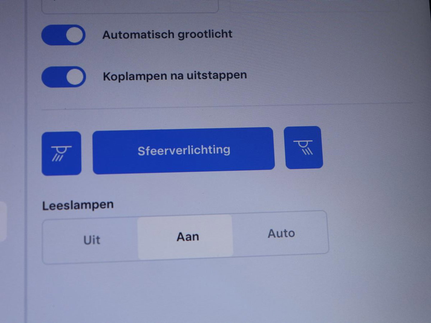 Tesla Model X Long Range | SOH 86% | Panoramadak | Trekhaak | 360 Camera | Stoel & Stuurverwarming | Adaptive cruise | Navigatie | DAB+ | Bluetooth | Climate control | Self-driving | Sfeerverlichting