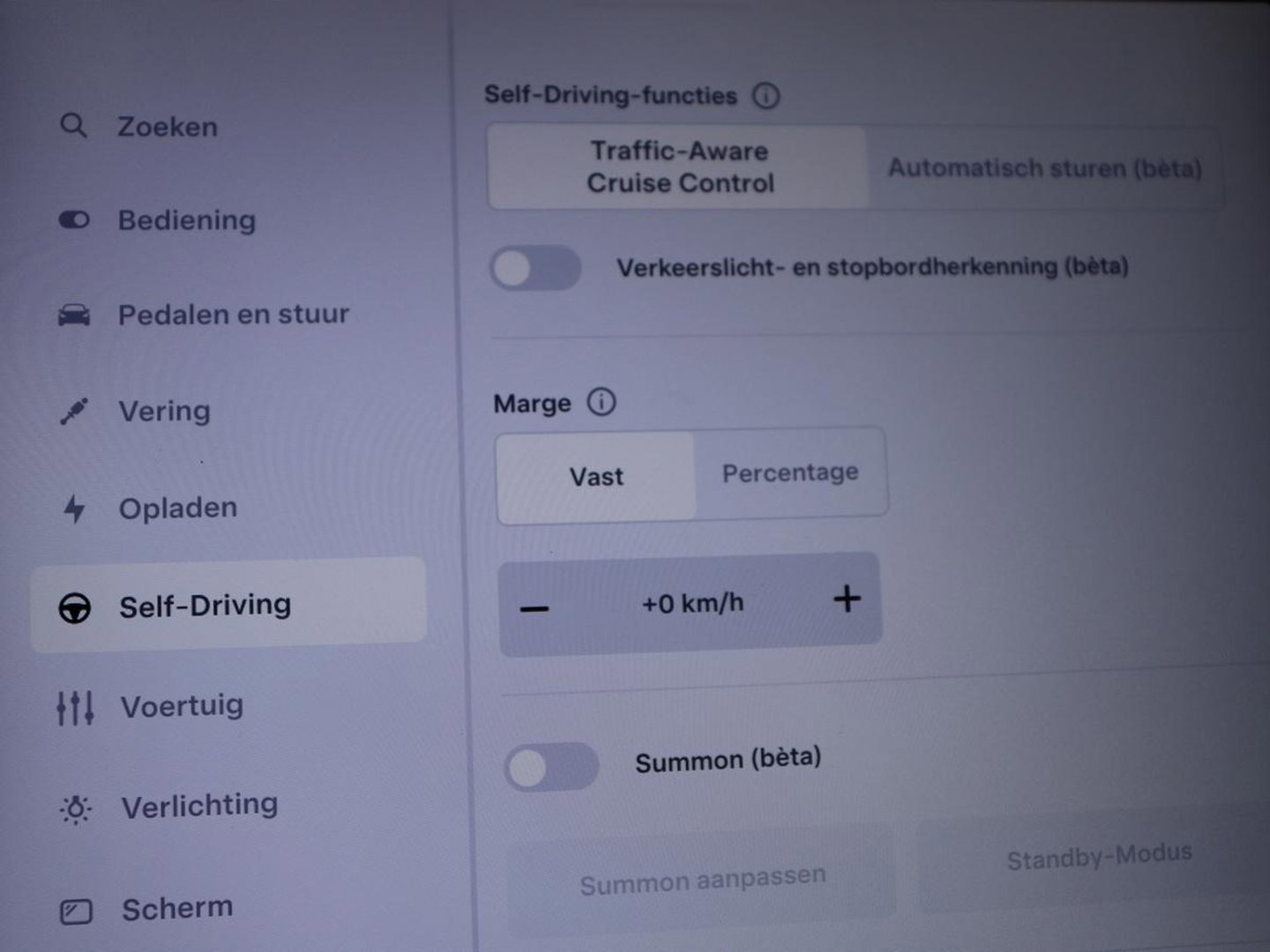 Tesla Model X Long Range | SOH 86% | Panoramadak | Trekhaak | 360 Camera | Stoel & Stuurverwarming | Adaptive cruise | Navigatie | DAB+ | Bluetooth | Climate control | Self-driving | Sfeerverlichting