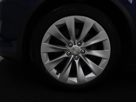 Tesla Model X Long Range | SOH 86% | Panoramadak | Trekhaak | 360 Camera | Stoel & Stuurverwarming | Adaptive cruise | Navigatie | DAB+ | Bluetooth | Climate control | Self-driving | Sfeerverlichting