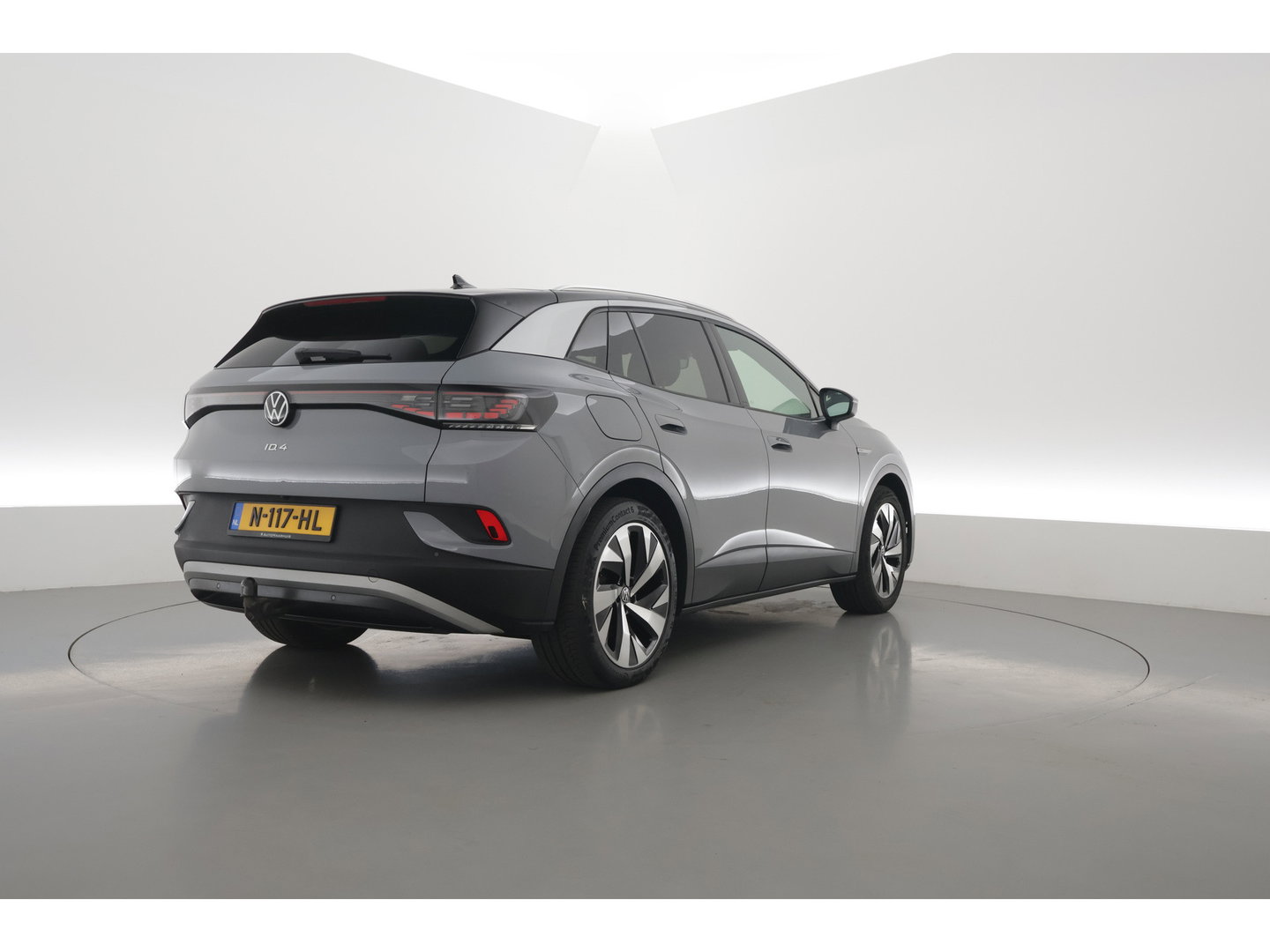 Volkswagen ID.4 Pro Performance Business 77 kWh | Warmtepomp | SOH 92.1% | Dig. Cockpit | Adapt. Cruise | Trekhaak | Keyless | Camera | Apple CarPlay | Stoelverw. |