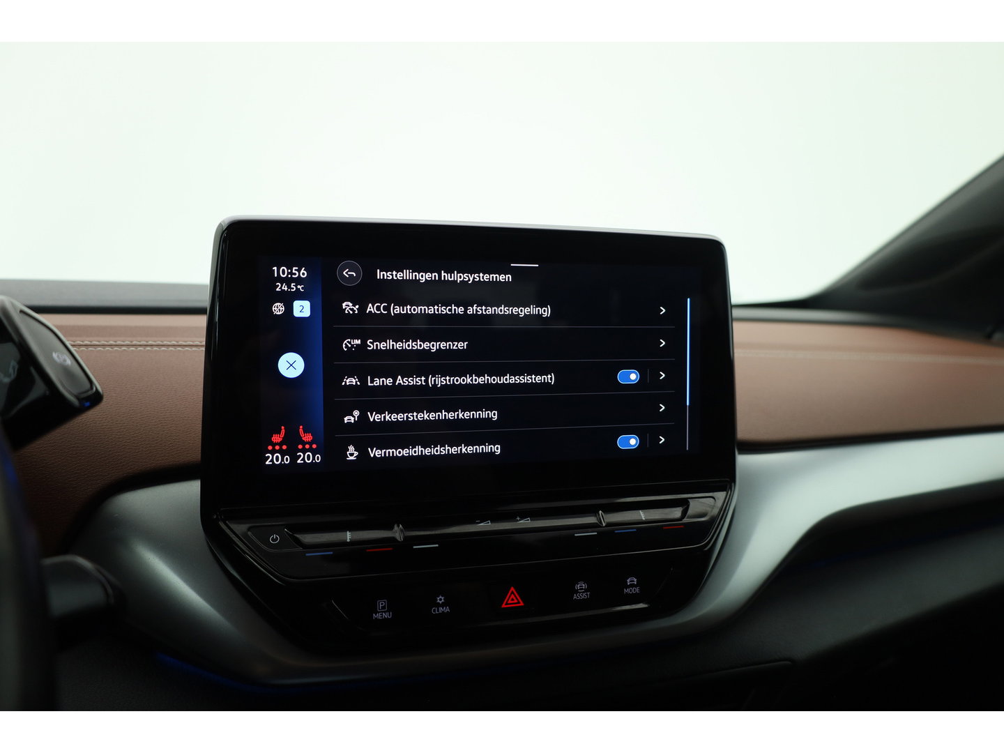 Volkswagen ID.4 Pro Performance Business 77 kWh | Warmtepomp | SOH 92.1% | Dig. Cockpit | Adapt. Cruise | Trekhaak | Keyless | Camera | Apple CarPlay | Stoelverw. |