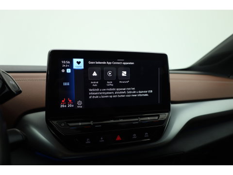 Volkswagen ID.4 Pro Performance Business 77 kWh | Warmtepomp | SOH 92.1% | Dig. Cockpit | Adapt. Cruise | Trekhaak | Keyless | Camera | Apple CarPlay | Stoelverw. |