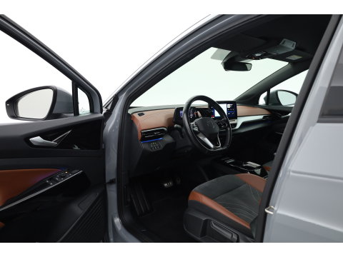 Volkswagen ID.4 Pro Performance Business 77 kWh | Warmtepomp | SOH 92.1% | Dig. Cockpit | Adapt. Cruise | Trekhaak | Keyless | Camera | Apple CarPlay | Stoelverw. |
