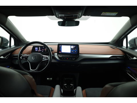 Volkswagen ID.4 Pro Performance Business 77 kWh | Warmtepomp | SOH 92.1% | Dig. Cockpit | Adapt. Cruise | Trekhaak | Keyless | Camera | Apple CarPlay | Stoelverw. |