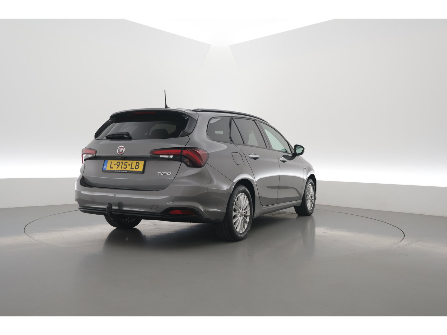 Fiat Tipo Stationwagon 1.0 Life | Cruise Contr. | Trekhaak | Camera | Keyless | DAB | LED |