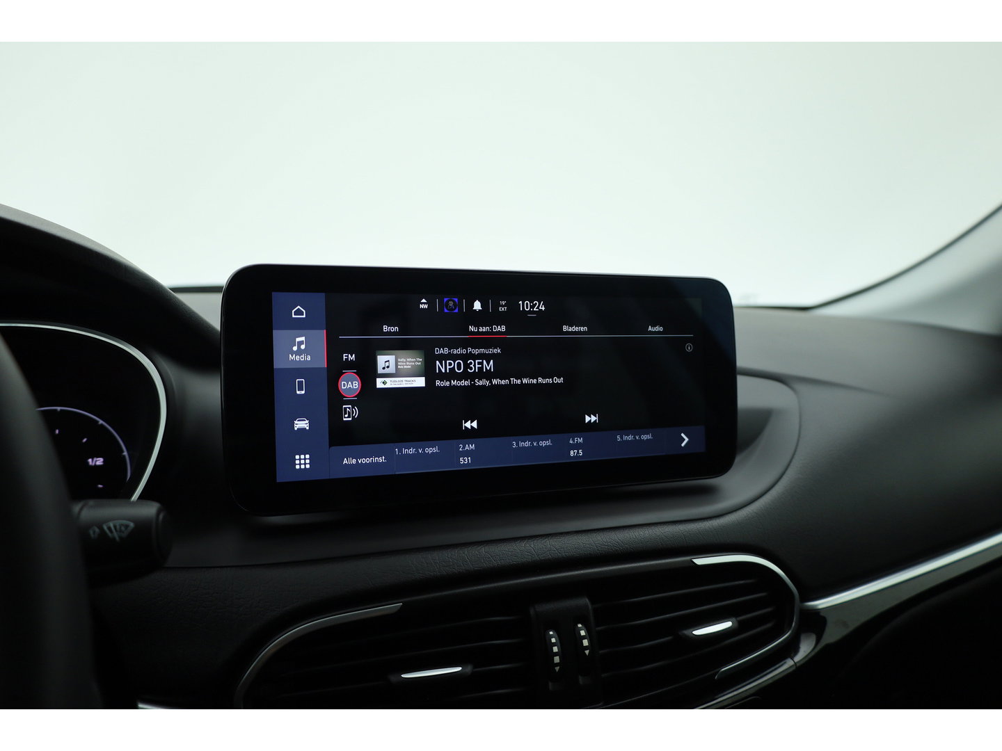Fiat Tipo Stationwagon 1.0 Life | Cruise Contr. | Trekhaak | Camera | Keyless | DAB | LED |