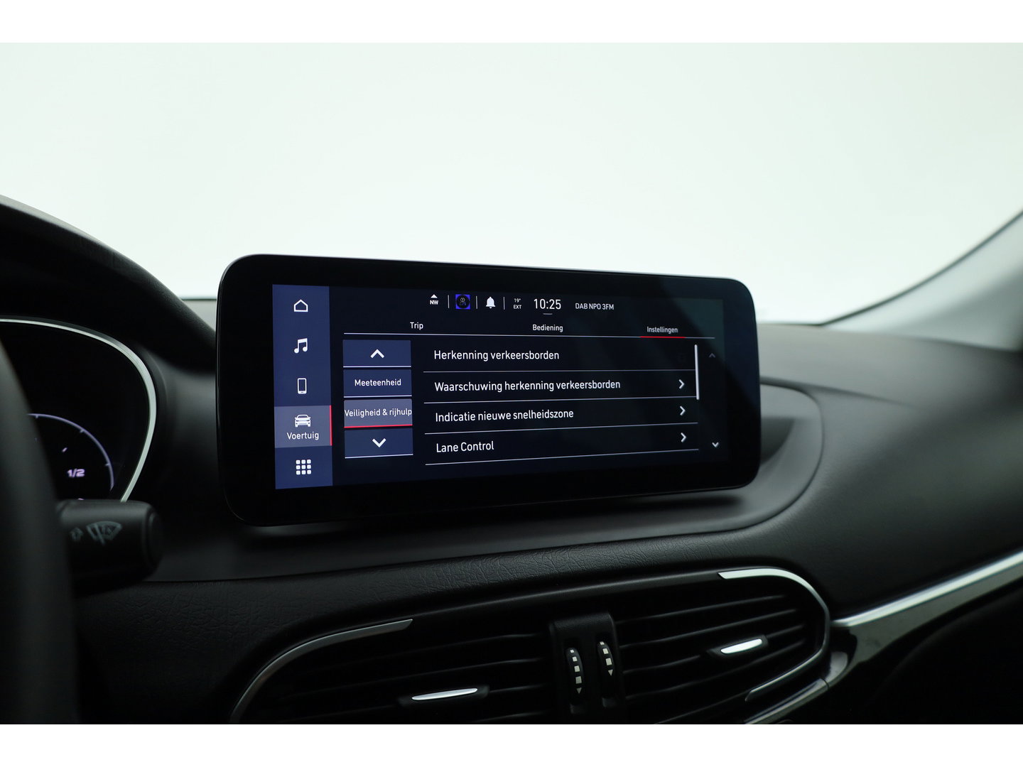 Fiat Tipo Stationwagon 1.0 Life | Cruise Contr. | Trekhaak | Camera | Keyless | DAB | LED |