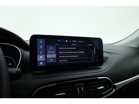 Fiat Tipo Stationwagon 1.0 Life | Cruise Contr. | Trekhaak | Camera | Keyless | DAB | LED |