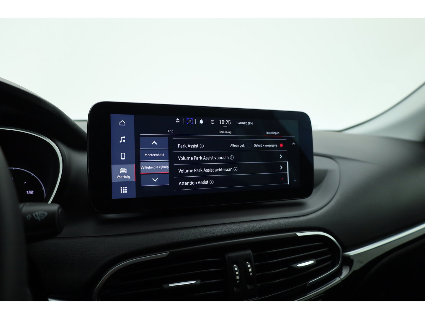 Fiat Tipo Stationwagon 1.0 Life | Cruise Contr. | Trekhaak | Camera | Keyless | DAB | LED |