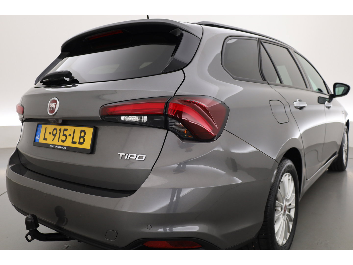 Fiat Tipo Stationwagon 1.0 Life | Cruise Contr. | Trekhaak | Camera | Keyless | DAB | LED |