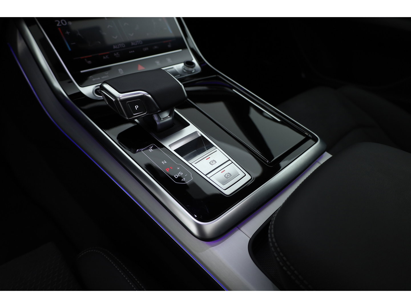 Audi Q8 60 TFSI e quattro Pro Line S Competition | Luchtvering | Pano | Matrix Led | AWD-besturing | Soft  Close | 22'' RS | 360cam | B&O | Adapt. Cruise | Memory