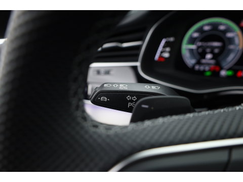 Audi Q8 60 TFSI e quattro Pro Line S Competition | Luchtvering | Pano | Matrix Led | AWD-besturing | Soft  Close | 22'' RS | 360cam | B&O | Adapt. Cruise | Memory