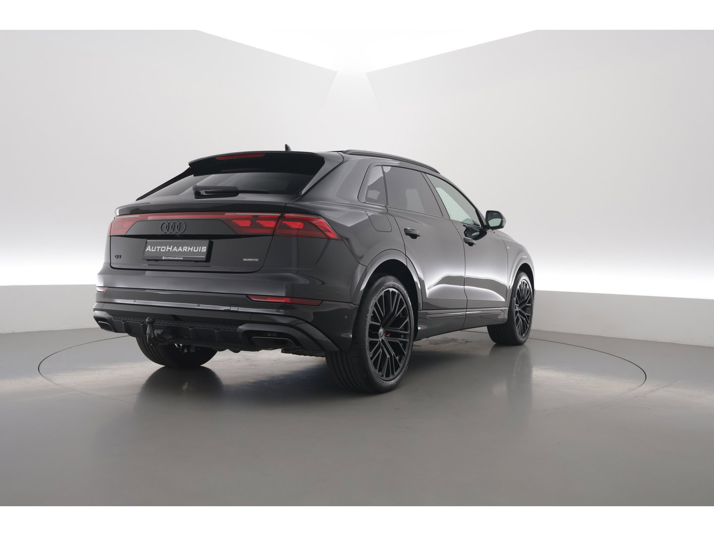 Audi Q8 60 TFSI e quattro Pro Line S Competition | Luchtvering | Pano | Matrix Led | AWD-besturing | Soft  Close | 22'' RS | 360cam | B&O | Adapt. Cruise | Memory