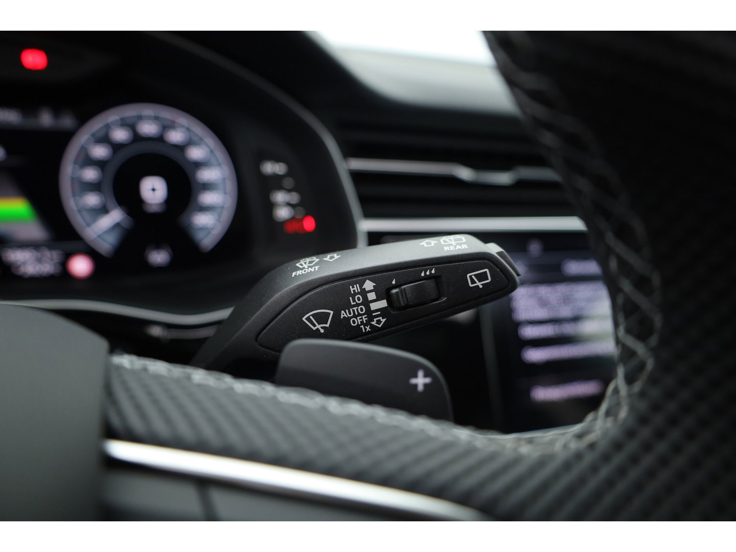 Audi Q8 60 TFSI e quattro Pro Line S Competition | Luchtvering | Pano | Matrix Led | AWD-besturing | Soft  Close | 22'' RS | 360cam | B&O | Adapt. Cruise | Memory