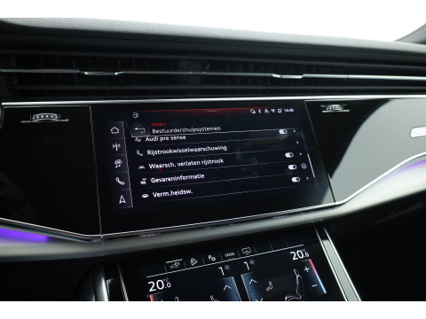 Audi Q8 60 TFSI e quattro Pro Line S Competition | Luchtvering | Pano | Matrix Led | AWD-besturing | Soft  Close | 22'' RS | 360cam | B&O | Adapt. Cruise | Memory