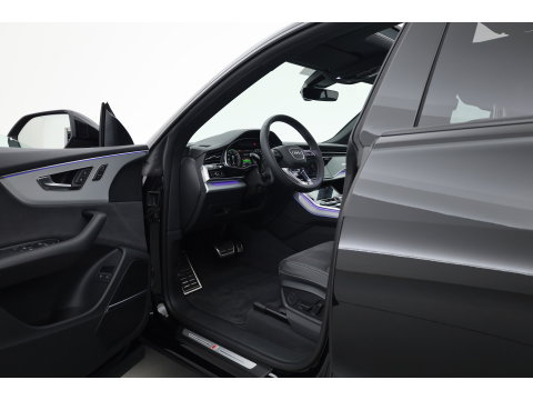 Audi Q8 60 TFSI e quattro Pro Line S Competition | Luchtvering | Pano | Matrix Led | AWD-besturing | Soft  Close | 22'' RS | 360cam | B&O | Adapt. Cruise | Memory
