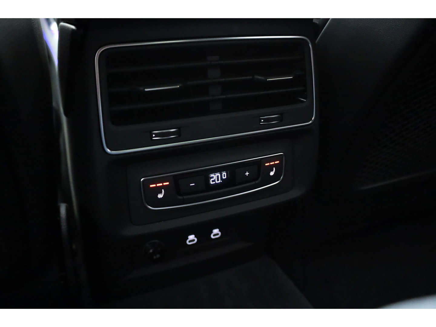 Audi Q8 60 TFSI e quattro Pro Line S Competition | Luchtvering | Pano | Matrix Led | AWD-besturing | Soft  Close | 22'' RS | 360cam | B&O | Adapt. Cruise | Memory