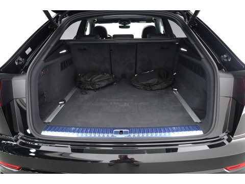 Audi Q8 60 TFSI e quattro Pro Line S Competition | Luchtvering | Pano | Matrix Led | AWD-besturing | Soft  Close | 22'' RS | 360cam | B&O | Adapt. Cruise | Memory