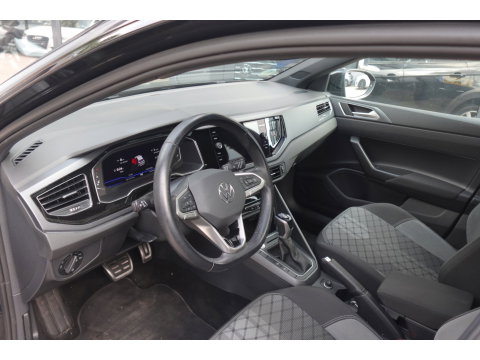 Volkswagen Taigo 1.5 TSI R-Line Business PANO KEYLESS CAM