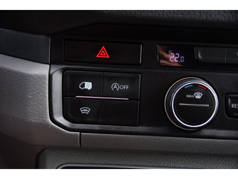 Volkswagen Crafter 35 2.0 TDI L3H3 PB Edition Camera, Adaptieve Cruise, Carplay, LED, Clima, 177pk, Automaat, Voorruit verwarming, Massage stoel, Uniek!