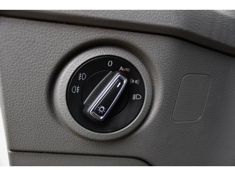 Volkswagen Crafter 35 2.0 TDI L3H3 PB Edition Camera, Adaptieve Cruise, Carplay, LED, Clima, 177pk, Automaat, Voorruit verwarming, Massage stoel, Uniek!