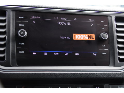 Volkswagen Crafter 35 2.0 TDI L3H3 PB Edition Camera, Adaptieve Cruise, Carplay, LED, Clima, 177pk, Automaat, Voorruit verwarming, Massage stoel, Uniek!