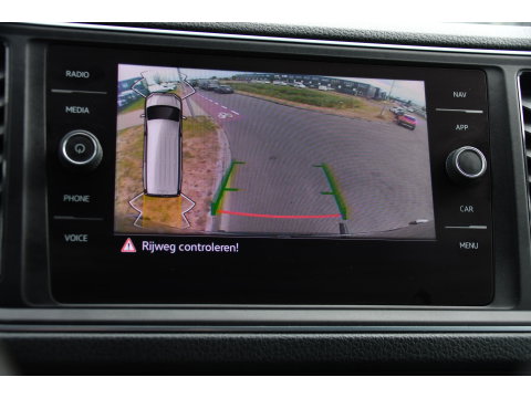 Volkswagen Crafter 35 2.0 TDI L3H3 PB Edition Camera, Adaptieve Cruise, Carplay, LED, Clima, 177pk, Automaat, Voorruit verwarming, Massage stoel, Uniek!