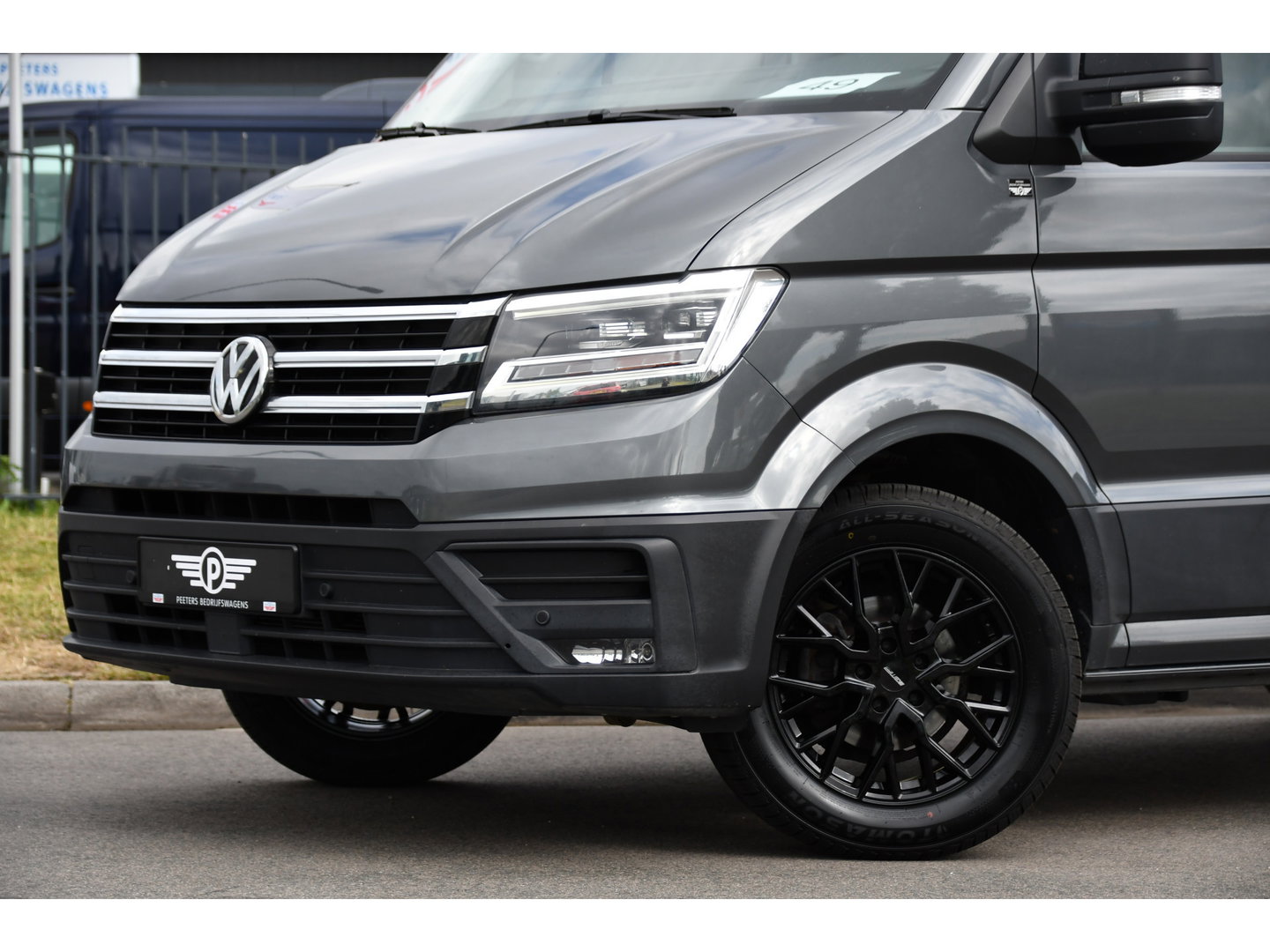 Volkswagen Crafter 35 2.0 TDI L3H3 PB Edition Camera, Adaptieve Cruise, Carplay, LED, Clima, 177pk, Automaat, Voorruit verwarming, Massage stoel, Uniek!