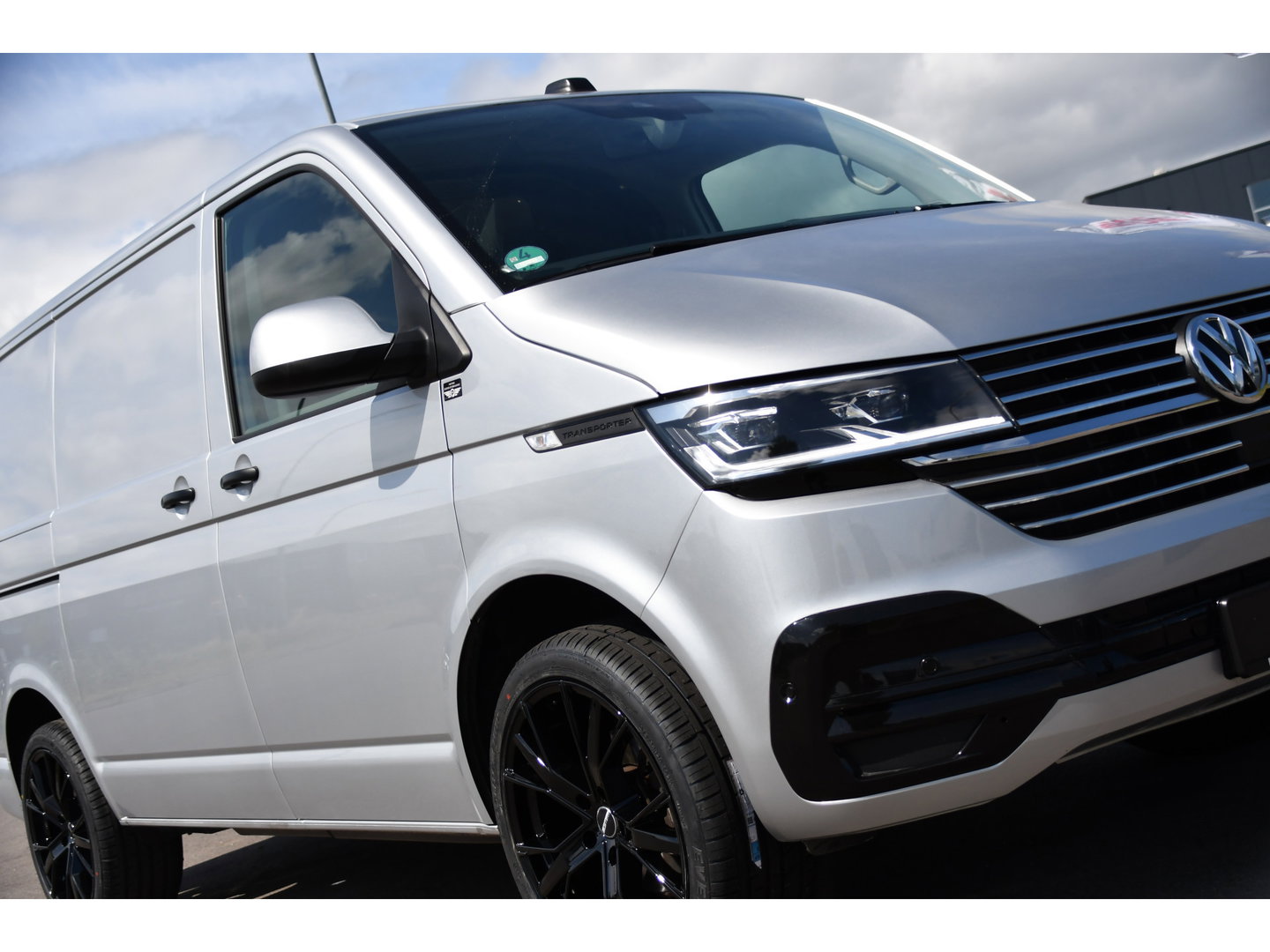 Volkswagen Transporter 2.0 TDI L1H1 30 PB Edition MARGE! Adaptieve Cruise, Camera, Carplay, LED, 2 x Schuifdeur, Stoelverwarming, Multimedia, Uniek!