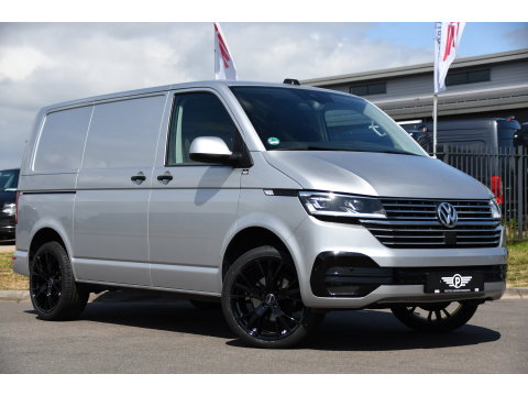 Volkswagen Transporter 2.0 TDI L1H1 30 PB Edition MARGE! Adaptieve Cruise, Camera, Carplay, LED, 2 x Schuifdeur, Stoelverwarming, Multimedia, Uniek!